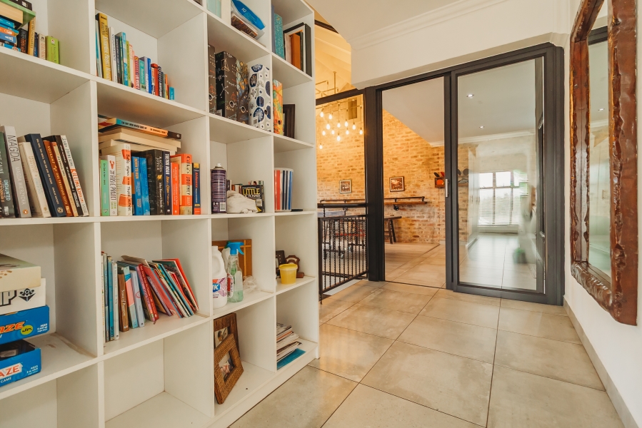 5 Bedroom Property for Sale in Kraaibosch Country Estate Western Cape